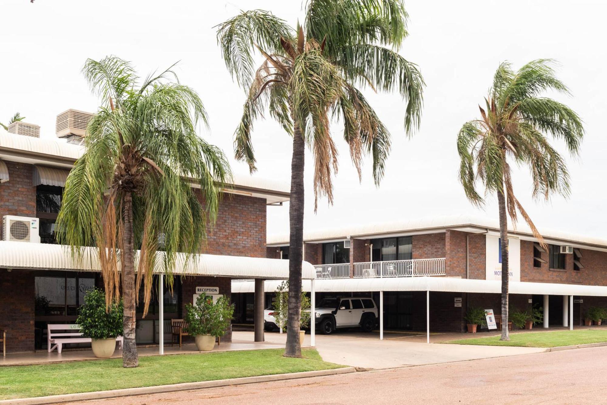 Longreach Motor Inn ภายนอก รูปภาพ